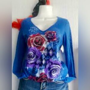 💙 Rocker Girl Sheer Floral V Neck Top